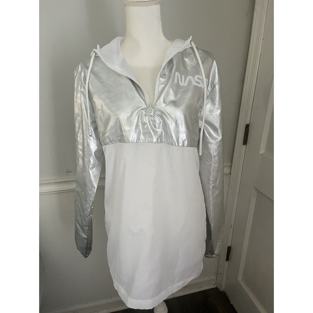 NASA International Flag Jacket Pullover Windbreaker Hyper Space Reflective NWOT